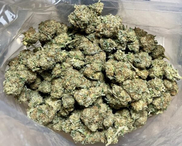 Skunk Hybrid, 17% THC 3.5G, 4 Skunk Hybrid, 17% THC 3.5G,
